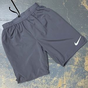 Nike | Shorts | Nike Flex Stride 9 